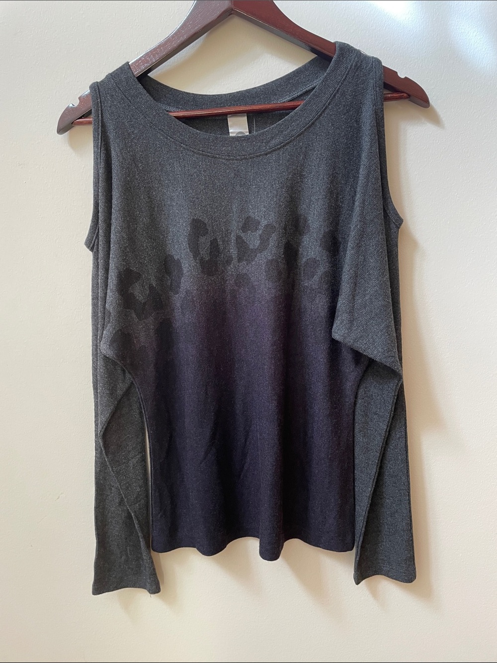Go Couture Ombré Cold-Shoulder Knit Top with Subtle Cheetah Print
